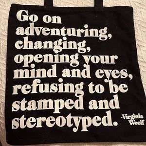 Quotable Tote Black